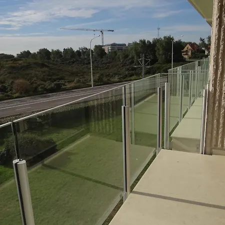 In With Terrace , Cleaning Included *
